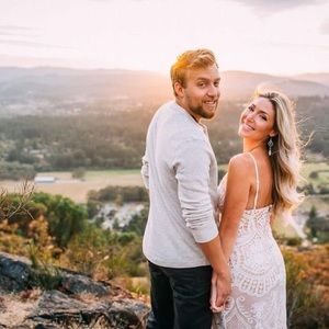 Meet your Posher, Carley